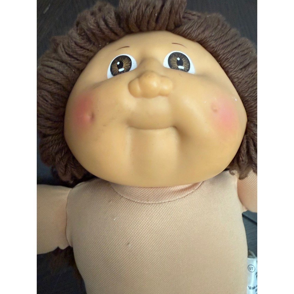Vintage 1982 Cabbage Patch Kids Doll‎ Coleco Brown Yarn Hair Brown Eyes 16 inch